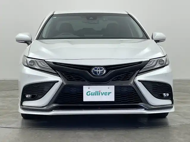 トヨタ カムリ WS 神奈川県 2021(令3)年 4.5万km プラチナホワイトパールマイカ 純正８型ナビ　ＧＲエアロ　バックカメラ　アダプティブクルーズコントロール　ブラインドスポットモニター　衝突被害軽減ブレーキ　パワーシート　前後ドライブレコーダー　ＥＴＣ　ＬＥＤヘッドライト　禁煙車
