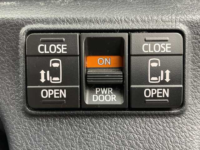 トヨタ シエンタ ハイブリッド G 岐阜県 2015(平27)年 6万km ホワイトパールクリスタルシャイン 純正SDナビゲーション【NSZN-W64T】/AM FM/CD DVD/フルセグテレビ/USB/VTR/Bluetooth/バックカメラ/TRDフロントエアロ/モデリスタ17インチAW/両側パワースライドドア/ALPINE9インチシートバックモニター【SSA9ST】/革巻きステアリング/ステアリングリモコン/LEDヘッドライト/オートライト/オートハイビーム/ビルトインETC/全方位ドラレコ/トヨタセーフティセンス/プリクラッシュ/車線逸脱警報/横滑り防止装置/先行車発信お知らせ機能