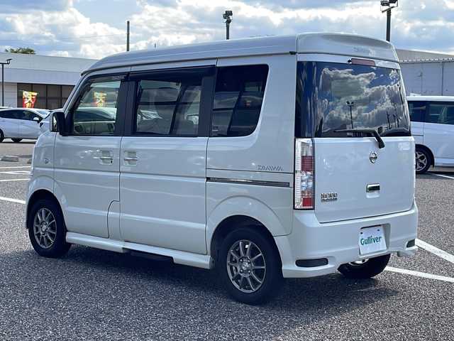 日産 ＮＶ１００クリッパー リオ G 島根県 2014(平26)年 6.5万km スノーパールホワイト 社外7インチSDナビゲーション(AVN-SZ04i)/フルセグ BT CD DVD/ターボ/4WD/両側パワースライドドア/左オートステップ/D席シートヒーター/フォグライト/ETC/電動格納ミラー/ドアバイザー/純正フロアマット/ISOFIX/スタッドレスタイヤ/社外13インチアルミホイール/リモコンキー