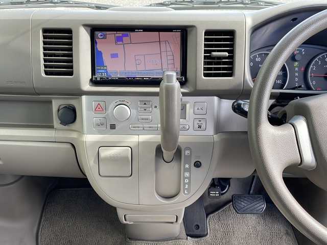 日産 ＮＶ１００クリッパー リオ G 島根県 2014(平26)年 6.5万km スノーパールホワイト 社外7インチSDナビゲーション(AVN-SZ04i)/フルセグ BT CD DVD/ターボ/4WD/両側パワースライドドア/左オートステップ/D席シートヒーター/フォグライト/ETC/電動格納ミラー/ドアバイザー/純正フロアマット/ISOFIX/スタッドレスタイヤ/社外13インチアルミホイール/リモコンキー