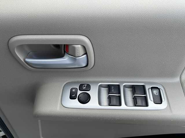 日産 ＮＶ１００クリッパー リオ G 島根県 2014(平26)年 6.5万km スノーパールホワイト 社外7インチSDナビゲーション(AVN-SZ04i)/フルセグ BT CD DVD/ターボ/4WD/両側パワースライドドア/左オートステップ/D席シートヒーター/フォグライト/ETC/電動格納ミラー/ドアバイザー/純正フロアマット/ISOFIX/スタッドレスタイヤ/社外13インチアルミホイール/リモコンキー