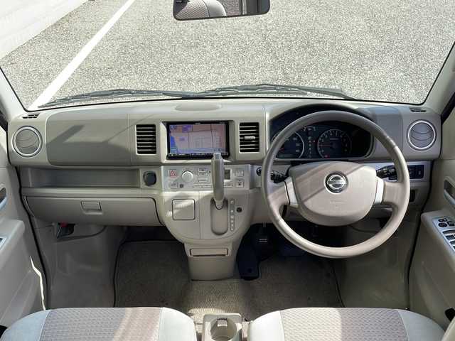 日産 ＮＶ１００クリッパー リオ G 島根県 2014(平26)年 6.5万km スノーパールホワイト 社外7インチSDナビゲーション(AVN-SZ04i)/フルセグ BT CD DVD/ターボ/4WD/両側パワースライドドア/左オートステップ/D席シートヒーター/フォグライト/ETC/電動格納ミラー/ドアバイザー/純正フロアマット/ISOFIX/スタッドレスタイヤ/社外13インチアルミホイール/リモコンキー