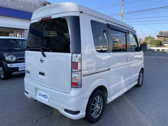 日産 ＮＶ１００クリッパー リオ G 兵庫県 2014(平26)年 6.5万km スノーパールホワイト 社外7インチSDナビゲーション(AVN-SZ04i)/フルセグ BT CD DVD/ターボ/4WD/両側パワースライドドア/左オートステップ/D席シートヒーター/フォグライト/ETC/電動格納ミラー/ドアバイザー/純正フロアマット/ISOFIX/スタッドレスタイヤ/社外13インチアルミホイール/リモコンキー