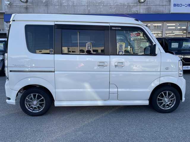 日産 ＮＶ１００クリッパー リオ G 兵庫県 2014(平26)年 6.5万km スノーパールホワイト 社外7インチSDナビゲーション(AVN-SZ04i)/フルセグ BT CD DVD/ターボ/4WD/両側パワースライドドア/左オートステップ/D席シートヒーター/フォグライト/ETC/電動格納ミラー/ドアバイザー/純正フロアマット/ISOFIX/スタッドレスタイヤ/社外13インチアルミホイール/リモコンキー