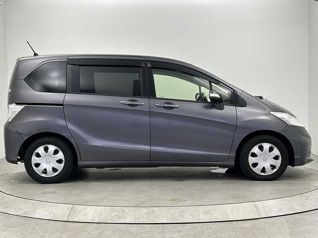 ホンダ フリード G ジャストセレクション 大阪府 2012(平24)年 6.6万km モダンスティールM 社外6インチディスプレイオーディオ/・CD/DVD/AUX/片側パワースライドドア/ETC
