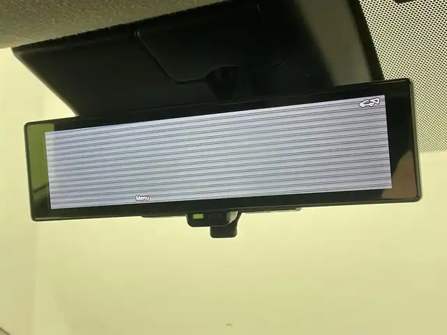 日産 ノート X 岡山県 2021(令3)年 2万km ブリリアントシルバー 純正9インチナビ/・CarPlay/Bluetooth/フルセグTV/HDMI/アラウンドビューモニター/デジタルインナーミラー/ワイヤレス充電/ETC/ドライブレコーダー（前）/LEDヘッドライト/エマージェンシーブレーキ/車線逸脱警報/コーナーセンサー/オートハイビーム/オートライト/ブラインドスポットモニター/オートブレーキホールド/電動パーキング/ドアバイザー/純正フロアマット/新車保証書/取扱説明書/スペアキー×１