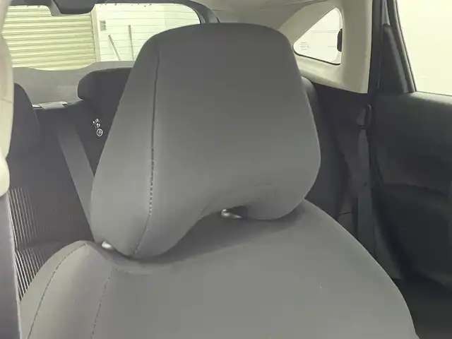 日産 ノート X 岡山県 2021(令3)年 2万km ブリリアントシルバー 純正9インチナビ/・CarPlay/Bluetooth/フルセグTV/HDMI/アラウンドビューモニター/デジタルインナーミラー/ワイヤレス充電/ETC/ドライブレコーダー（前）/LEDヘッドライト/エマージェンシーブレーキ/車線逸脱警報/コーナーセンサー/オートハイビーム/オートライト/ブラインドスポットモニター/オートブレーキホールド/電動パーキング/ドアバイザー/純正フロアマット/新車保証書/取扱説明書/スペアキー×１