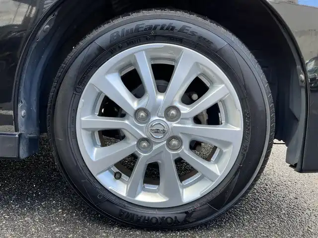 日産 デイズ ルークス HWS X Vセレ +SeftyⅡ 三重県 2015(平27)年 2.3万km ブラック アラウンドビューモニター/エマージェンシーブレーキ/踏み間違い防止アシスト/純正ナビ（AM/FM/TV/DVD/CD/Bluetooth/HDMI/SD/AUX）/パワースライドドア（助手席側）/スライドドアオートクローザー（運転席側）/オートエアコン/プッシュエンジンスターター/スペアキー/後席サンシェード/オーバーヘッドコンソール/リアツーリングファン/アイドリングストップ/内装色インサイドドアハンドル/ピアノブラック調パワーウインドウスイッチベース/ボディ同色ドアミラー/サイドシルスポイラ/リアスポイラー/純正フロアマット/純正ドアバイザー/クリアレンズLEDリアコンビネーションランプ/ファインビジョンメーター/革巻きハンドル/ブラックスエード調クロスシート