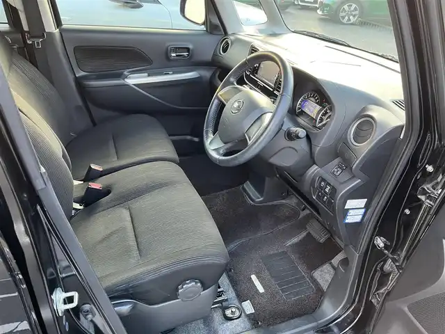 日産 デイズ ルークス HWS X Vセレ +SeftyⅡ 三重県 2015(平27)年 2.3万km ブラック アラウンドビューモニター/エマージェンシーブレーキ/踏み間違い防止アシスト/純正ナビ（AM/FM/TV/DVD/CD/Bluetooth/HDMI/SD/AUX）/パワースライドドア（助手席側）/スライドドアオートクローザー（運転席側）/オートエアコン/プッシュエンジンスターター/スペアキー/後席サンシェード/オーバーヘッドコンソール/リアツーリングファン/アイドリングストップ/内装色インサイドドアハンドル/ピアノブラック調パワーウインドウスイッチベース/ボディ同色ドアミラー/サイドシルスポイラ/リアスポイラー/純正フロアマット/純正ドアバイザー/クリアレンズLEDリアコンビネーションランプ/ファインビジョンメーター/革巻きハンドル/ブラックスエード調クロスシート