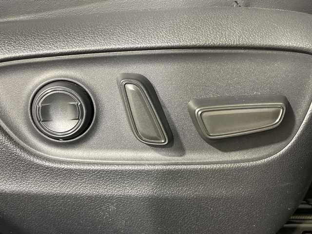 トヨタ ＲＡＶ４ アドベンチャー オフロードPKGⅡ 神奈川県 2022(令4)年 3.3万km グレーメタリック トヨタセーフティセンス/純正10.5ガタンディスプレイオーディオ/・BT/フルセグTV/MiraCast/USB/バックカメラ/デジタルインナーミラー/MTモード/ハーフレザーシート/パワーシート(D)/メモリシート(D)/シートヒーター(D/N)/ベンチレーション(D/N)/電動サイドブレーキ/オートブレーキホールド/ビルトインETC2.0/パワーバックドア/ECO/SPORTモード/SNOWモード/ダウンヒルアシストコントロール/革巻きステアリング/ステアリングスイッチ/AutOライト/BSM/スマートキー/スペアキー/プッシュスタートボタン/LEDヘッドライト/フォグランプ/電動格納ミラー/ウィンカーミラー/ルーフレール/純正フロアマット/純正ドアバイザー/純正18インチアルミホイール