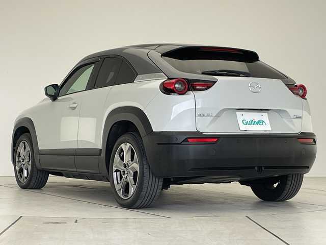 マツダ ＭＸ－３０ＥＶモデル ハイエストセット 愛知県 2021(令3)年 4.5万km セラミックメタリック プレミアムサウンドBOSE/純正10型ナビ　SDカードなし/全方位カメラ/レーダークルーズコントロール/シートヒーター/バックカメラ/パワーシート/ヘッドアップディスプレイ/コーナーセンサー/純正アルミホイール/ブラインドスポットモニター/LEDヘッドライト/パドルシフト/ステアリングヒーター/オートマチックハイビーム/ETC/衝突軽減システム/フルセグ/Bluetooth/ステアリングスイッチ/スマートキー/プッシュスタート