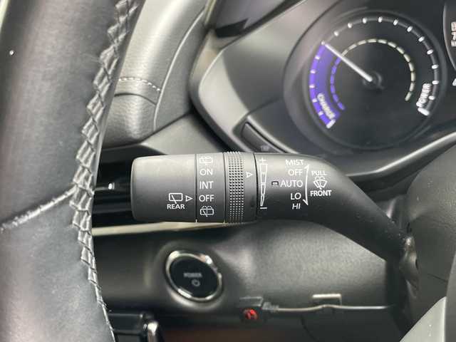 マツダ ＭＸ－３０ＥＶモデル ハイエストセット 愛知県 2021(令3)年 4.5万km セラミックメタリック プレミアムサウンドBOSE/純正10型ナビ　SDカードなし/全方位カメラ/レーダークルーズコントロール/シートヒーター/バックカメラ/パワーシート/ヘッドアップディスプレイ/コーナーセンサー/純正アルミホイール/ブラインドスポットモニター/LEDヘッドライト/パドルシフト/ステアリングヒーター/オートマチックハイビーム/ETC/衝突軽減システム/フルセグ/Bluetooth/ステアリングスイッチ/スマートキー/プッシュスタート