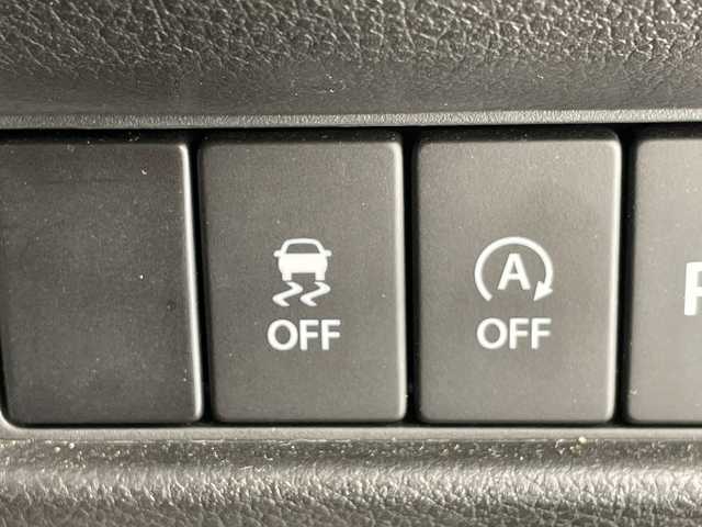 スズキ クロスビー HYBRID MV 愛知県 2022(令4)年 2.7万km タフカーキパールメタリック/ブラック2トーン SDナビ/レーダークルーズコントロール/バックカメラ/シートヒーター/コーナーセンサー/純正アルミホイール/ETC/パドルシフト/オートマチックハイビーム/ETC/フルセグ/CD DVD/Bluetooth/衝突軽減システム/ステアリングスイッチ/スマートキー/プッシュスタート