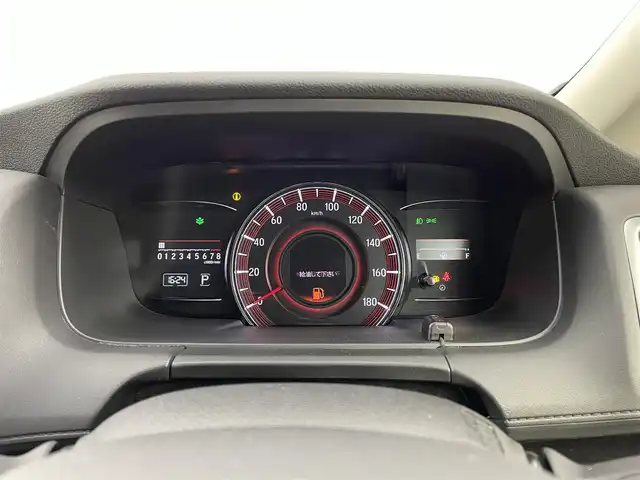 ホンダ オデッセイ アブソルート ホンダセンシング 大分県 2019(令1)年 6.5万km クリスタルブラックパール 純正ナビ【VXM-195VFi】/ーBluetooth/ーDISC/ーフルセグTV/バックカメラ/純正11/7インチフリップダウンモニター/ホンダセンシング/アダプティブクルーズコントロール/両側パワースライドドア/LEDヘッドライト/ビルトインETC/衝突軽減ブレーキ/レーンキープアシストシステム/標識認識機能/路外逸脱防止システム/ロールサンシェード/コンフォートビューパッケージ/パドルシフト/運転席パワーシート/ハーフレザーシート/スマートキー/プッシュスタート/オートライト/横滑り防止システム/USB端子/純正17インチアルミホイール/純正フロアマット/アイドリングストップ