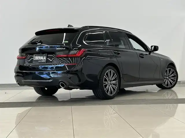 ＢＭＷ ３２０ｄ xDrive ツーリング Mスポーツ 岡山県 2020(令2)年 4.7万km サファイアブラックP 360°カメラ/コンフォートアクセス/ドライビングアシスト/ACC/純正18インチAW/アップルカープレイ/ワイヤレスチャージ/シートヒーター/パドルシフト/パーキングアシスト/LEDヘッドライト/純正LEDヘッドライト/パワーバックドア/純正HDDナビ