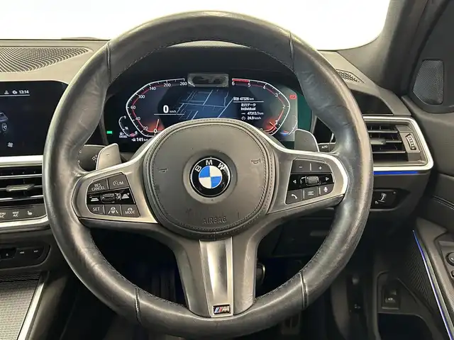 ＢＭＷ ３２０ｄ xDrive ツーリング Mスポーツ 岡山県 2020(令2)年 4.7万km サファイアブラックP 360°カメラ/コンフォートアクセス/ドライビングアシスト/ACC/純正18インチAW/アップルカープレイ/ワイヤレスチャージ/シートヒーター/パドルシフト/パーキングアシスト/LEDヘッドライト/純正LEDヘッドライト/パワーバックドア/純正HDDナビ
