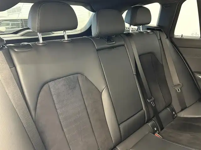 ＢＭＷ ３２０ｄ xDrive ツーリング Mスポーツ 岡山県 2020(令2)年 4.7万km サファイアブラックP 360°カメラ/コンフォートアクセス/ドライビングアシスト/ACC/純正18インチAW/アップルカープレイ/ワイヤレスチャージ/シートヒーター/パドルシフト/パーキングアシスト/LEDヘッドライト/純正LEDヘッドライト/パワーバックドア/純正HDDナビ