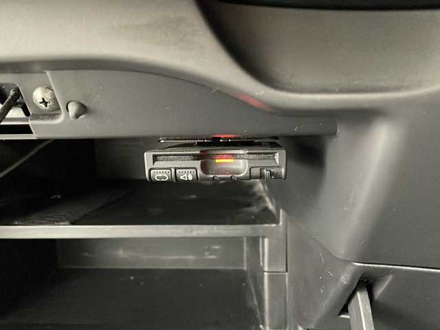 日産 ノート X DIG－S 大阪府 2015(平27)年 4.5万km シャイニングブルー 純正SDナビ/【ワンセグTV/Bluetooth/CD/DVD/FM/AM】/アラウンドビューモニター/衝突軽減システム/車線逸脱防止機能/前後コーナーセンサー/ハロゲンヘッドライト/オートライト/ETC/スマートキー/スペアキー/プッシュスタート/AAC