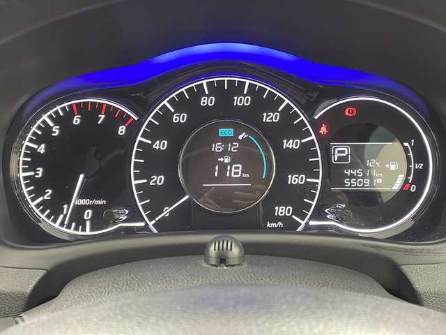 日産 ノート X DIG－S 大阪府 2015(平27)年 4.5万km シャイニングブルー 純正SDナビ/【ワンセグTV/Bluetooth/CD/DVD/FM/AM】/アラウンドビューモニター/衝突軽減システム/車線逸脱防止機能/前後コーナーセンサー/ハロゲンヘッドライト/オートライト/ETC/スマートキー/スペアキー/プッシュスタート/AAC