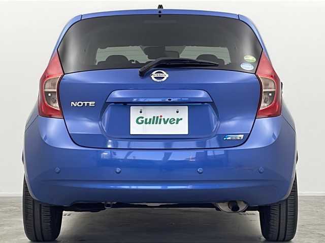 日産 ノート X DIG－S 大阪府 2015(平27)年 4.5万km シャイニングブルー 純正SDナビ/【ワンセグTV/Bluetooth/CD/DVD/FM/AM】/アラウンドビューモニター/衝突軽減システム/車線逸脱防止機能/前後コーナーセンサー/ハロゲンヘッドライト/オートライト/ETC/スマートキー/スペアキー/プッシュスタート/AAC
