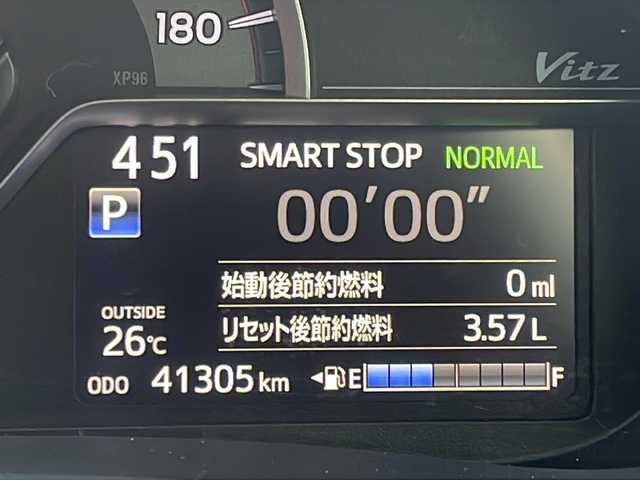 車両画像11