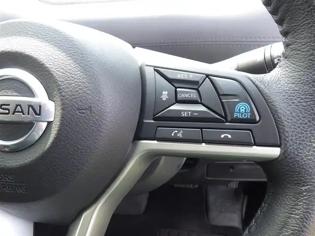 日産 セレナ ハイウェイスター V 千葉県 2019(令1)年 4万km ブリリアントホワイトパール エマージェンシーブレーキ/プロパイロット/インテリジェントクルーズコントロール/両側パワースライドドア/9インチ純正SDナビ/地デジTV/【BD/DVD/CD再生機能　Bluetooth接続】/アラウンドビューモニター/ドライブレコーダー（前後撮影）/ETC/LEDヘッドライト/純正16インチアルミホイル/サイド/カーテンエアバッグ/インテリジェントキー