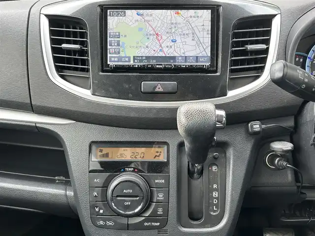 スズキ ワゴンＲ スティングレー X 福岡県 2014(平26)年 6.4万km ブルーイッシュブラックパール3 社外メモリナビ【NX614】/　（AM/FM/CD/DVD/MUSICCATCHER/Bluetooth/フルセグTV）　/バックカメラ/スズキセーフティサポート/・レーダーブレーキサポート/・誤発進抑制機能/・エマージェンシーストップシグナル/アイドリングストップ/横滑り防止装置/純正14インチアルミホイール/シートヒーター（D席）/ビルトインETC/COMTEC製インナーミラー【ZERO53M】/純正フロアマット/ISOFIX/ドアバイザー/電格ウインカーミラー/電源ソケット×1/スペアキー×1/保証書/取扱説明書