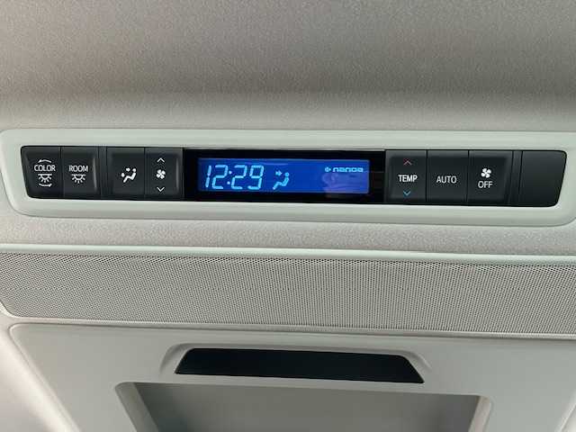 トヨタ ヴェルファイア ハイブリット ZR 宮城県 2015(平27)年 5.1万km ホワイトパールクリスタルシャイン モデリスタエアロ/JBLサウンド/４WD/純正ナビ/【CD/DVD/フルセグ.BT.SD.FM/AM】/フリップダウンモニター/バックカメラ/ETC/両側パワースライドドア/ハーフレザーシート/パワーバックドア/クルーズコントロール/前席パワーシート/LEDヘッドライト/フォグライト/横滑り防止/本革巻きステアリング/ステアリングスイッチ/コーナーセンサー