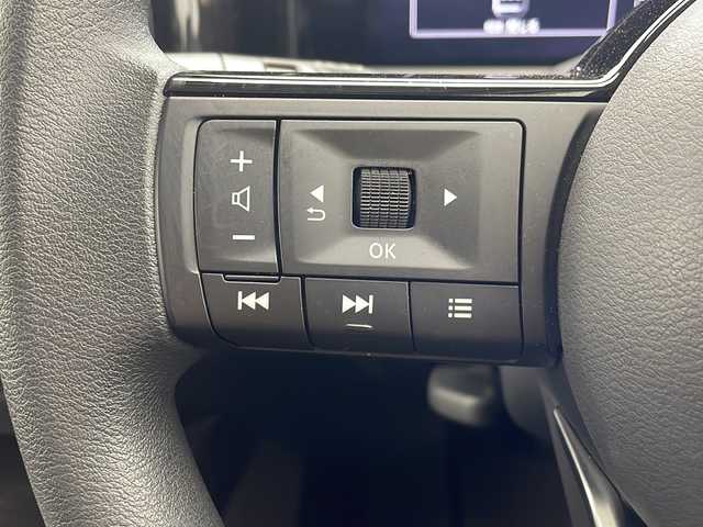 日産 ノート X 沖縄県 2021(令3)年 4.3万km バーガンディー 純正９インチナビ/フルセグ/Ｂｌｕｅｔｏｏｔｈ/アラウンドビューモニター/エマージェンシーブレーキ/ＥＴＣ/ドライブレコーダー/置くだけ充電/ＵＳＢ/スマートキー/プッシュスタート/デジタルインナーミラー/ＢＳＭ/コーナーセンサー前後