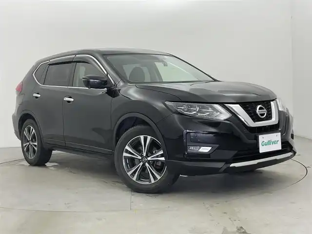日産 エクストレイル 20Xi 富山県 2019(平31)年 6.4万km ダイヤモンドブラック 4WD/純正ナビ（AM/FM/CD/DVD/AUX/USB/SD/BT）/フルセグTV/アラウンドビューモニター/プロパイロット/アダプティブクルーズコントロール/車線逸脱防止支援システム/後退時車両検知警報/オートマチックハイビーム/ダウンヒルアシスト/横滑り防止装置/LEDヘッドライト/コーナーセンサー前後/カプロンシート/デジタルインナーミラー/ドライブレコーダー前方/ETC/オートブレーキホールド/電動パーキングブレーキ/純正18インチAW/スマートキー/プッシュスタート/取扱説明書/保証書/社外フロアマット/アイドリングストップ