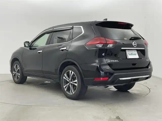 日産 エクストレイル 20Xi 富山県 2019(平31)年 6.4万km ダイヤモンドブラック 4WD/純正ナビ（AM/FM/CD/DVD/AUX/USB/SD/BT）/フルセグTV/アラウンドビューモニター/プロパイロット/アダプティブクルーズコントロール/車線逸脱防止支援システム/後退時車両検知警報/オートマチックハイビーム/ダウンヒルアシスト/横滑り防止装置/LEDヘッドライト/コーナーセンサー前後/カプロンシート/デジタルインナーミラー/ドライブレコーダー前方/ETC/オートブレーキホールド/電動パーキングブレーキ/純正18インチAW/スマートキー/プッシュスタート/取扱説明書/保証書/社外フロアマット/アイドリングストップ