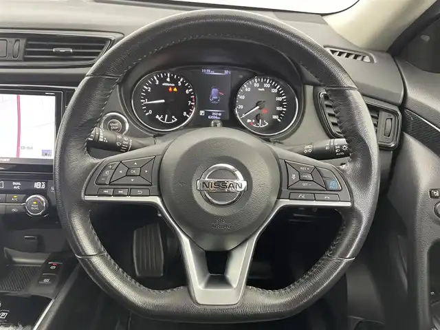 日産 エクストレイル 20Xi 富山県 2019(平31)年 6.4万km ダイヤモンドブラック 4WD/純正ナビ（AM/FM/CD/DVD/AUX/USB/SD/BT）/フルセグTV/アラウンドビューモニター/プロパイロット/アダプティブクルーズコントロール/車線逸脱防止支援システム/後退時車両検知警報/オートマチックハイビーム/ダウンヒルアシスト/横滑り防止装置/LEDヘッドライト/コーナーセンサー前後/カプロンシート/デジタルインナーミラー/ドライブレコーダー前方/ETC/オートブレーキホールド/電動パーキングブレーキ/純正18インチAW/スマートキー/プッシュスタート/取扱説明書/保証書/社外フロアマット/アイドリングストップ