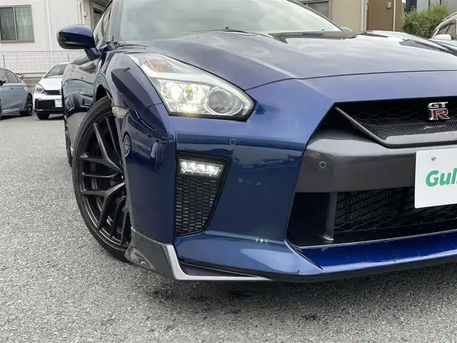 日産 ＧＴ－Ｒ ピュアエディション 神奈川県 2016(平28)年 2.4万km オーロラフレアブルーパール 純正SDナビ・地デジTV/バックモニター/ハーフレザーシート/純正20インチAW/ブレンボブレーキ/LEDヘッドライト/カーボングリル/コーナーセンサー/前席パワーシート/クルーズコントロール/純正CD/DVD/MSV/BT/USB再生/ビルトインETC/ドライブレコーダー/パドルシフト/レーダー探知機/プッシュスタート/インテリキー×2/保証書・取扱説明書