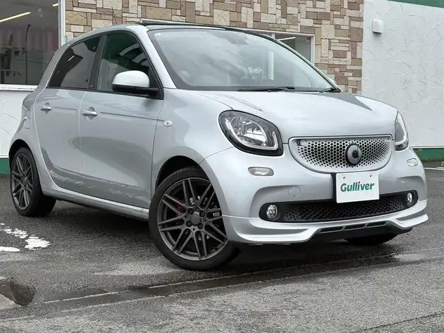 スマート ＭＣＣ スマート フォーフォー BRABUSスポーツ 徳島県 2019(平31)年 2.5万km シルバー ガラスルーフ/シートヒーター/本革巻きステアリング/クリアランスソナー/純正17インチアルミホイール/ETC/純正フロアマット/LEDヘッドライト/フォグライト/クルーズコントロール/アイドリングストップ/Bluetooth接続/オートライト/リモコンキー/スペアキー/ターボ