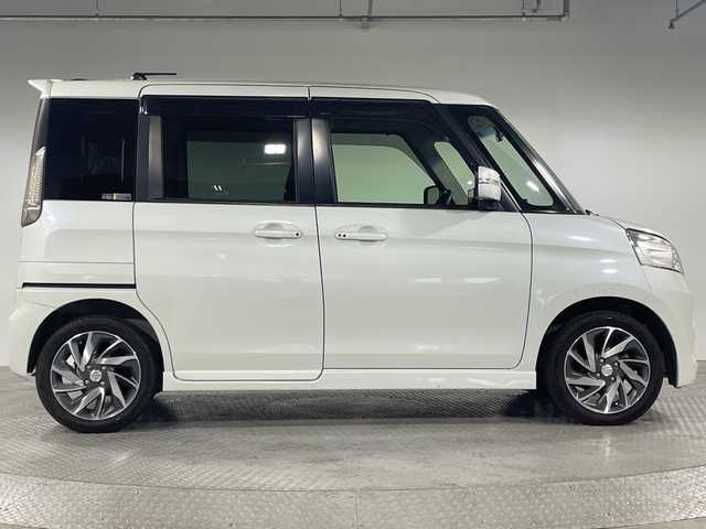 スズキ スペーシア カスタム TS 神奈川県 2013(平25)年 3.7万km パールホワイト ターボ車/両側パワースライドドア/アイドリングストップ/社外ナビ/USB入力端子/フォグランプ/電動格納ミラー/ウィンカーミラー/後席サンシェード/ドアバイザー/シートリフター/純正アルミホイール/純正フロアマット/プッシュスタート/スマートキー