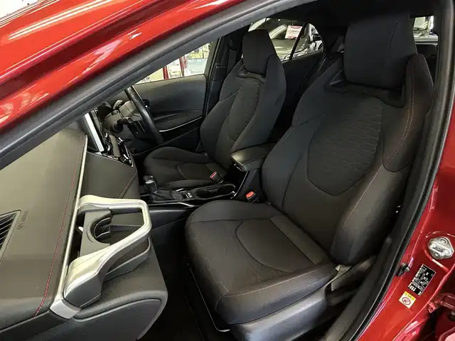 トヨタ カローラ スポーツ G Z 千葉県 2018(平30)年 5万km スカーレットメタリック システム登録時４９５１２km/純正ナビゲーション　NSZT-W66T/・フルセグTV(キャンセラー付)/・Bluetoothオーディオ/バックガイドモニター/ビルトインETC2.0/純正ドライブレコーダー　DRD-H66/レーダークルーズコントロール/レーンディパーチャーアラート/ブラインドスポットモニター/プリクラッシュセーフティ/オートハイビーム/革巻ステアリング/パドルシフト/電動パーキングブレーキ/オートブレーキホールド/純正フロアマット/スマートキー２個/取扱説明書/保証書/R1、３、５、６年１０月/全ディーラー記録簿有り