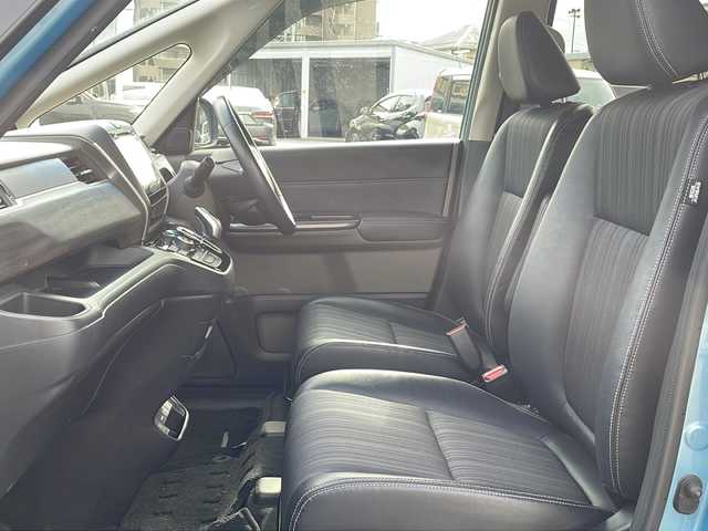 ホンダ フリード ハイブリット EX 長野県 2016(平28)年 6.6万km ブルーホライゾンM ホンダセンシング/・衝突軽減ブレーキ/・誤発進抑制機能/・アダプティブクルーズコントロール/・車線維持支援システム/・歩行者事故低減ステアリング/・路外逸脱抑制機能/・先行車発進お知らせ機能/・標識認識機能/Hondaインターナビ/（CD/DVD/フルセグTV/Bluetooth/HDMI）/バックカメラ/ビルトインETC/両側パワースライドドア/前席シートヒーター/ドライブレコーダー/革巻きステアリング/ステアリングスイッチ/LEDヘッドライト/フォグランプ/スマートキー/Pスタート/電動格納ミラー/純正フロアマット/純正15インチAW/スタッドレス積み込み