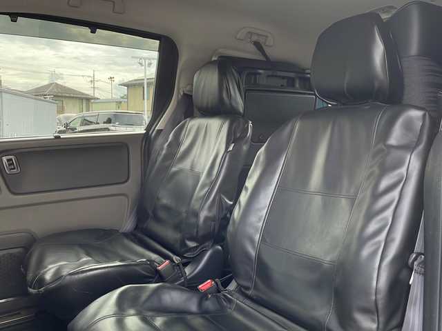 ホンダ フリード ハイブリット EX 長野県 2016(平28)年 6.6万km ブルーホライゾンM ホンダセンシング/・衝突軽減ブレーキ/・誤発進抑制機能/・アダプティブクルーズコントロール/・車線維持支援システム/・歩行者事故低減ステアリング/・路外逸脱抑制機能/・先行車発進お知らせ機能/・標識認識機能/Hondaインターナビ/（CD/DVD/フルセグTV/Bluetooth/HDMI）/バックカメラ/ビルトインETC/両側パワースライドドア/前席シートヒーター/ドライブレコーダー/革巻きステアリング/ステアリングスイッチ/LEDヘッドライト/フォグランプ/スマートキー/Pスタート/電動格納ミラー/純正フロアマット/純正15インチAW/スタッドレス積み込み