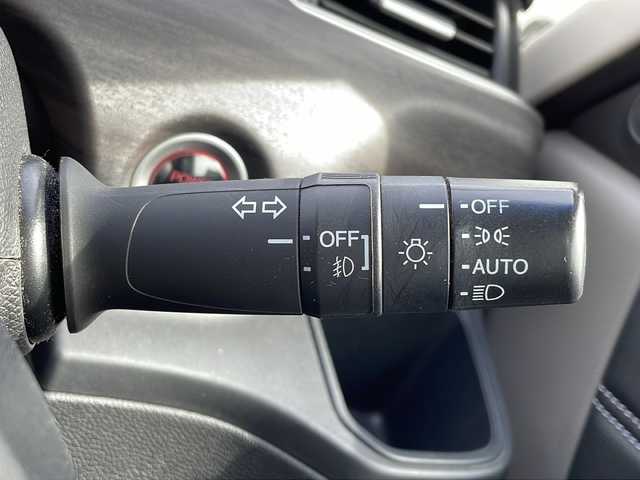 ホンダ フリード ハイブリット EX 長野県 2016(平28)年 6.6万km ブルーホライゾンM ホンダセンシング/・衝突軽減ブレーキ/・誤発進抑制機能/・アダプティブクルーズコントロール/・車線維持支援システム/・歩行者事故低減ステアリング/・路外逸脱抑制機能/・先行車発進お知らせ機能/・標識認識機能/Hondaインターナビ/（CD/DVD/フルセグTV/Bluetooth/HDMI）/バックカメラ/ビルトインETC/両側パワースライドドア/前席シートヒーター/ドライブレコーダー/革巻きステアリング/ステアリングスイッチ/LEDヘッドライト/フォグランプ/スマートキー/Pスタート/電動格納ミラー/純正フロアマット/純正15インチAW/スタッドレス積み込み