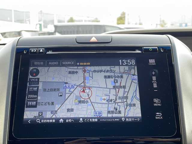 ホンダ フリード ハイブリット EX 長野県 2016(平28)年 6.6万km ブルーホライゾンM ホンダセンシング/・衝突軽減ブレーキ/・誤発進抑制機能/・アダプティブクルーズコントロール/・車線維持支援システム/・歩行者事故低減ステアリング/・路外逸脱抑制機能/・先行車発進お知らせ機能/・標識認識機能/Hondaインターナビ/（CD/DVD/フルセグTV/Bluetooth/HDMI）/バックカメラ/ビルトインETC/両側パワースライドドア/前席シートヒーター/ドライブレコーダー/革巻きステアリング/ステアリングスイッチ/LEDヘッドライト/フォグランプ/スマートキー/Pスタート/電動格納ミラー/純正フロアマット/純正15インチAW/スタッドレス積み込み