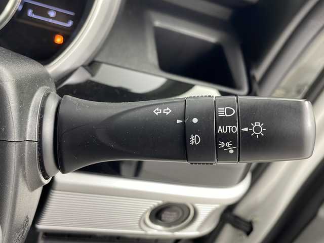 スズキ スペーシア カスタム HYBRID XS ターボ 岐阜県 2021(令3)年 2.8万km ピュアホワイトパール/ブラック2トーン 社外ナビ　/全周囲カメラ　/スズキセーフティーサポート　/ＨＵＤ　/前後ドラレコ　/社外ＥＴＣ　/両側パワスラ　/ハーフレザー　/純正フロアマット　/純正１５ＡＷ　/ＬＥＤヘッドランプ　/レーダークルーズコントロール