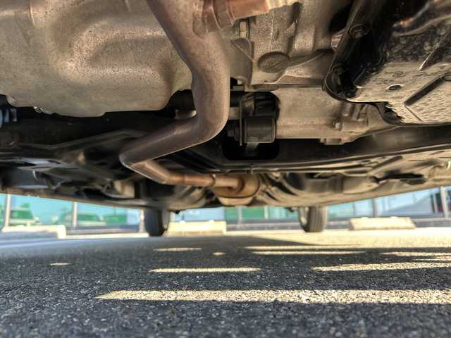 スバル プレオ プラス G スマートアシスト 岐阜県 2014(平26)年 9.1万km ブライトシルバーメタリック 登録時走行距離90221km/社外ナビ（clarion NX515）/Blue tooth・CD・DVD・USB/ワンセグテレビ/バックカメラ/ETC/踏み間違い衝突防止アシスト/横滑り防止装置/盗難防止装置/ハロゲンヘッドライト/純正１４アルミホイール/布系シート/フルフラットシート/純正フロアマット/プッシュスタート/スマートキー/スペアキー1本（板キー）/アイドリングストップ/電動格納ミラー/オートエアコン/保証書/記録簿/取扱説明書/禁煙車