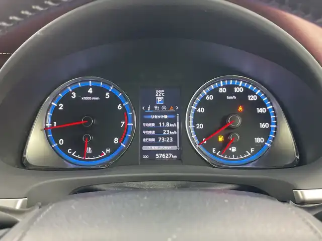 トヨタ ハリアー エレガンス 愛知県 2016(平28)年 5.8万km スパークリングブラックパールクリスタルシャイン 禁煙車/ワンオーナー/純正9インチナビ/（CD/DVD/Bluetooth/フルセグTV/SD)/バックカメラ/衝突軽減ブレーキ/クリアランスソナー/レーダークルーズコントロール/ドライブレコーダー/ETC/パワーシート/メモリシート/アイドリングストップ/17インチアルミホイール/スマートキー/スペアキー1本/プッシュスタート/純正フロアマット/横滑り防止装置/電動格納ミラー/LEDヘッドライト/フロントフォグランプ/オートライト