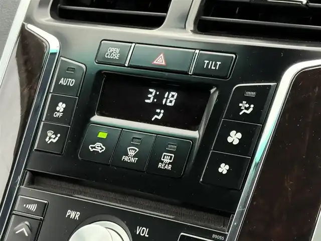 トヨタ ＳＡＩ G 大分県 2013(平25)年 9.5万km シルバーM ・ナビ(CD/DVD/BT/SD)/・フルセグテレビ/・バックカメラ/・ETC/・ドライブレコーダー/・パワーシート/・シートメモリー/・ステアリングスイッチ/・オートライト/・クルーズコントロール/・スマートキー/・プッシュスタート