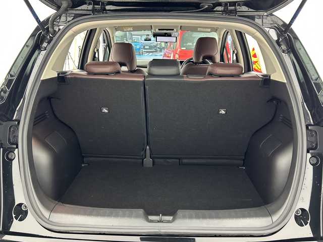 日産 オーラ G 三重県 2023(令5)年 2.4万km 黒 /禁煙車//社外ナビ//全方位カメラ//エマージェンシーブレーキ//デジタルインナーミラー//ETC//オートブレーキホールド//ブラインドスポットモニター//ハーフレザーシート//ドライブレコーダー//ステアリングスイッチ//プッシュスタート/カラーコード：GAT