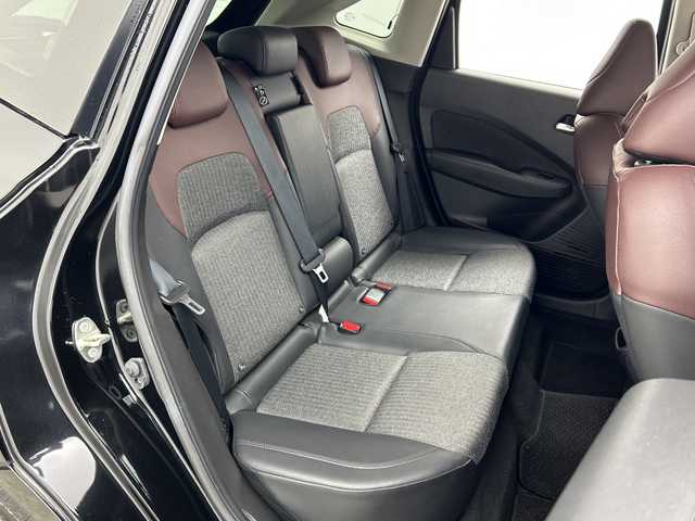 日産 オーラ G 三重県 2023(令5)年 2.4万km 黒 /禁煙車//社外ナビ//全方位カメラ//エマージェンシーブレーキ//デジタルインナーミラー//ETC//オートブレーキホールド//ブラインドスポットモニター//ハーフレザーシート//ドライブレコーダー//ステアリングスイッチ//プッシュスタート/カラーコード：GAT