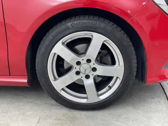 メルセデス・ベンツ ＣＬＡ２２０ 4MATIC 群馬県 2019(平31)年 7.5万km ジュピターレッド 純正ナビ/フルセグTV/CD/DVD/SD/USB/CarPlay/バックカメラ/harman/kardon/パノラミックスライディングサンルーフ/レザーシート/シートヒーター/パワーシート/ランバーサポート/ブラインドスポッアシスト/レーンキープアシスト/ESP/ACC/アンビエントライト/ETC