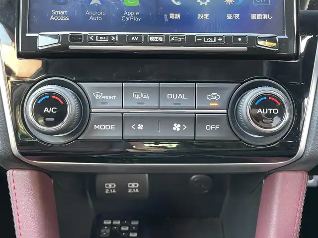 スバル レヴォーグ 2．0STIスポーツアイサイト 東京都 2018(平30)年 3.8万km クリスタルホワイトP サンルーフ/SDナビ/（CD/DVD/BTオーディオ/フルセグ）/バックカメラ/アイサイトツーリングアシスト/・プリクラッシュブレーキ/・アダクティブクルーズコントロール/・車線逸脱ふらつき警報/アイサイトセーフティプラス/・フロント/サイドビューモニター/・スマートリアビューミラー/革スポーツシート/前席パワーシート/純正18インチホイール/ETC/ドライブレコーダー前後/スペアキー/保証書/取扱説明書