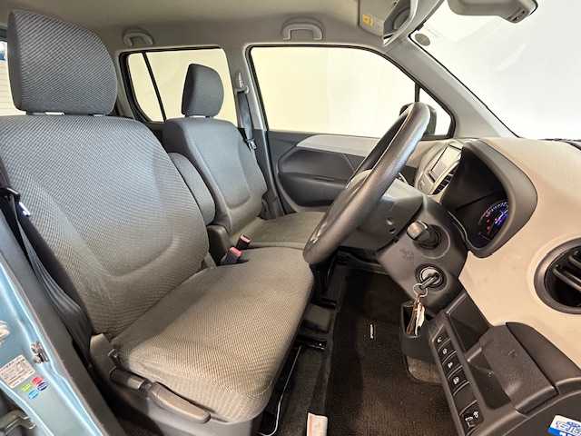 スズキ ワゴンＲ FX 静岡県 2014(平26)年 12.4万km フィズブルーパールメタリック (株)IDOMが運営する【じしゃロン浜松店】の自社ローン対象車両になります。こちらは現金ご利用時の価格です。自社ローンご希望の方は別途その旨お申付け下さい/純正ナビ(CN-E201Z)/アイドリングストップ/ワンセグテレビ/バックカメラ/ヒートヒーター/横滑り防止装置/衝突被害軽減システム/純正フロアマット/AAC/ABS/CD再生/ベンチシート