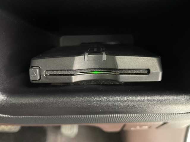 トヨタ ポルテ G 鹿児島県 2015(平27)年 3.9万km ホワイトパールクリスタルシャイン 純正ＳＤナビゲーション/・地デジＴＶ/・ＣＤ/・FM/AMラジオ/・Bluetooth/ドライブレコーダー/パワースライドドア【助手席側】/HIDパッケージ/スマートエントリーパッケージ/・スマートエントリー/スタートシステム/・イモビライザー/ナビレディパッケージ/・ステアリングスイッチ/・バックカメラ/SRSエアバック【運転席/助手席】/快適温熱シート【運転席】/取扱説明書